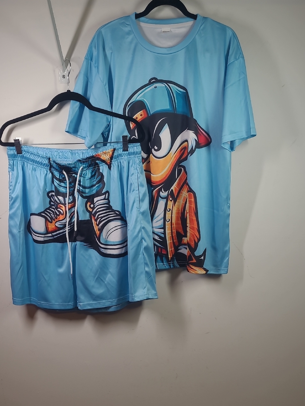 Mens Short Set With Duck Character On Front.